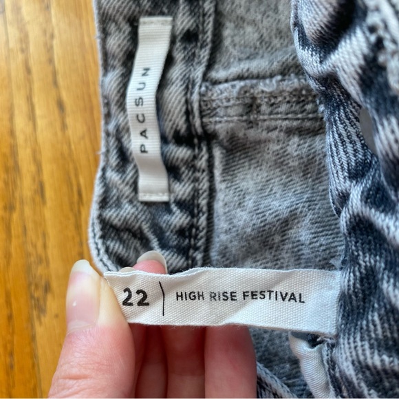 denim shorts bundle - Picture 4 of 4